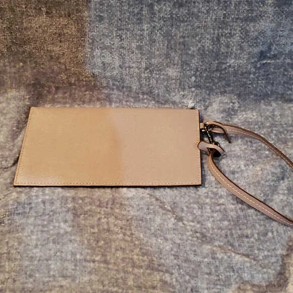 Dooney & Bourke Beige Shoulder Bag with Gold Hardware - Picture 5 of 5